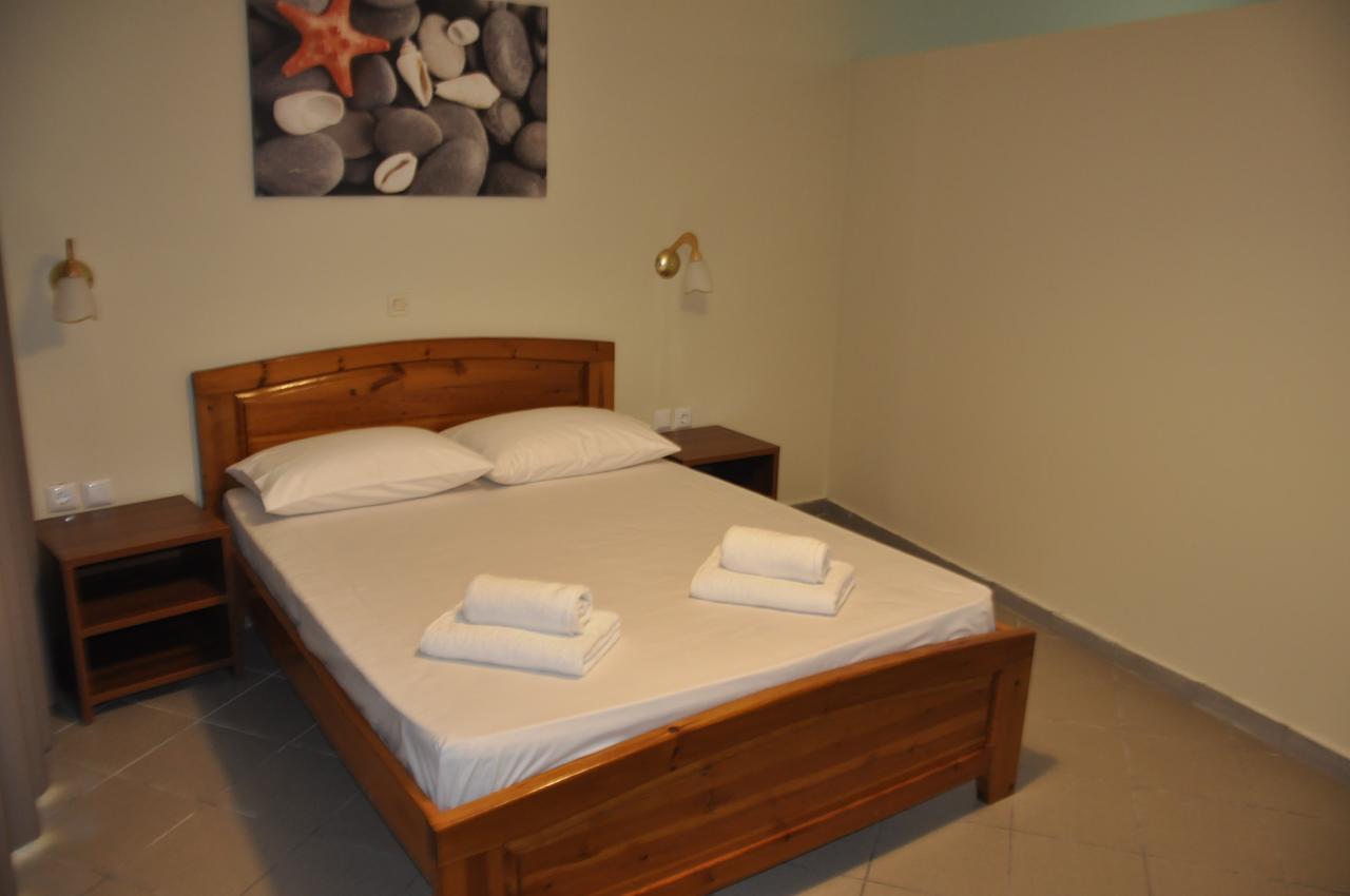 Zotos Apartment Himare Ngoại thất bức ảnh