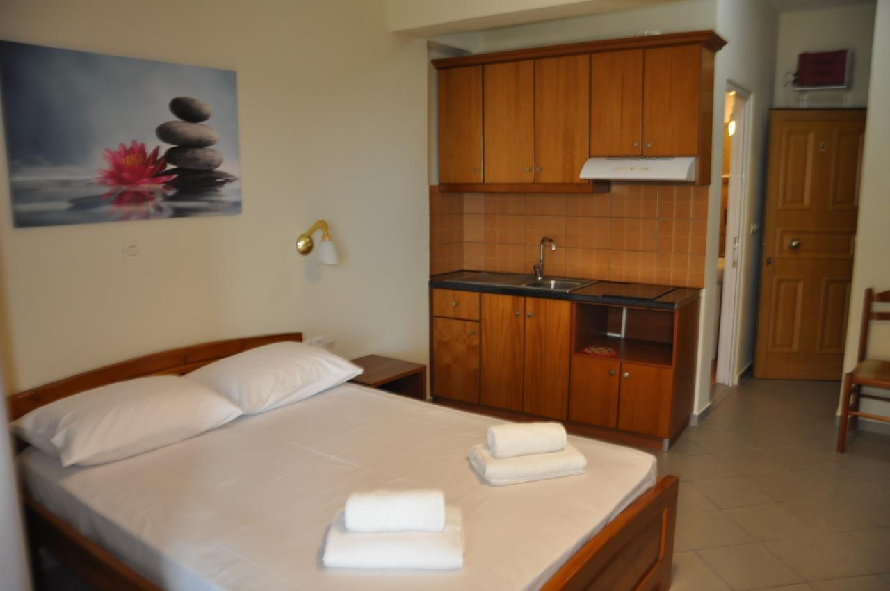 Zotos Apartment Himare Ngoại thất bức ảnh