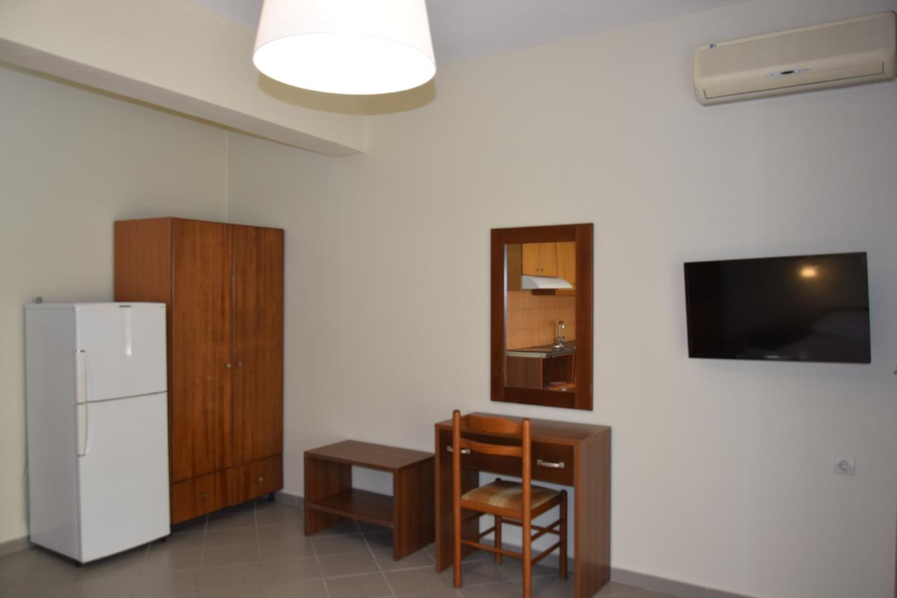 Zotos Apartment Himare Ngoại thất bức ảnh