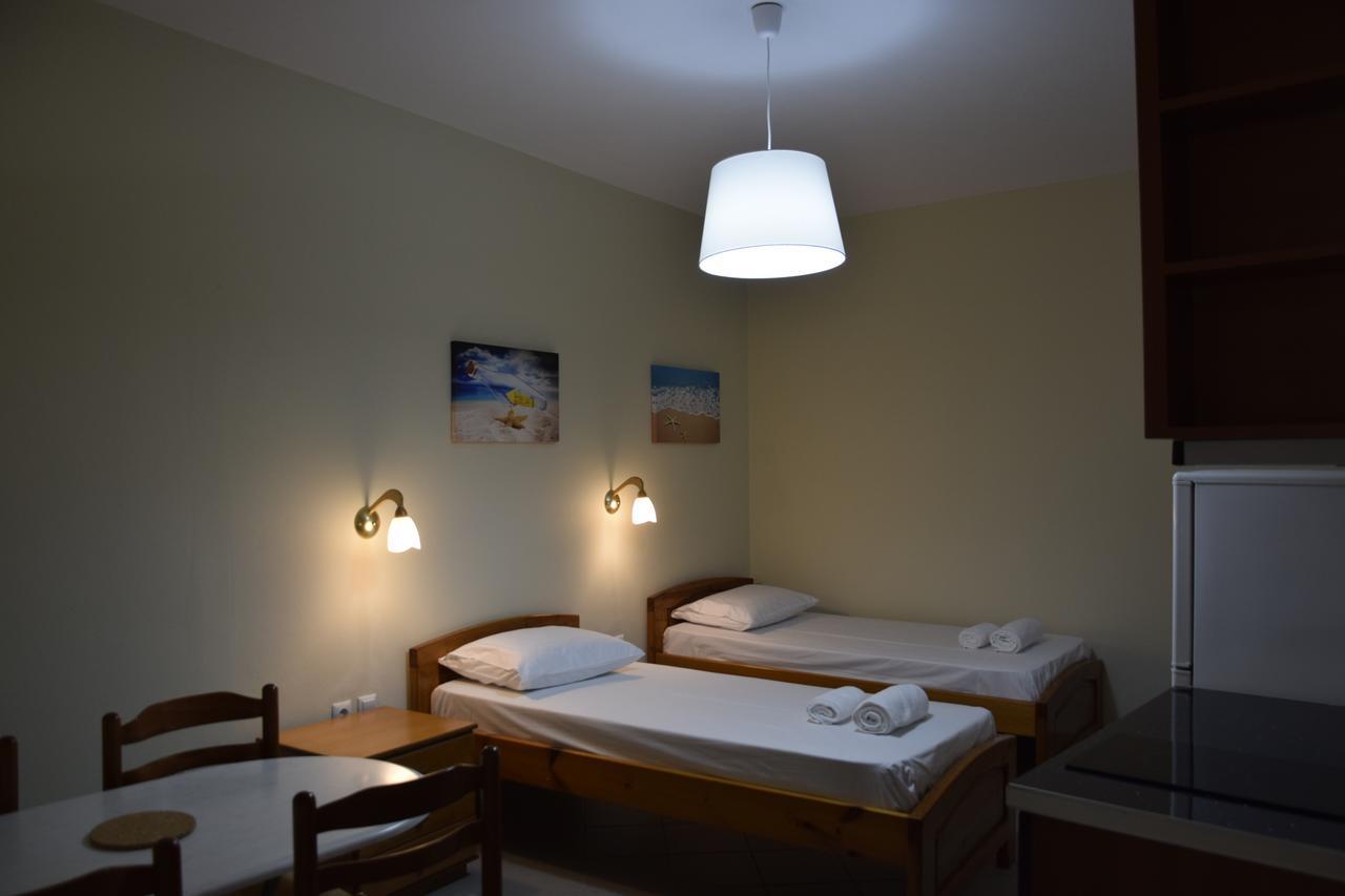 Zotos Apartment Himare Ngoại thất bức ảnh