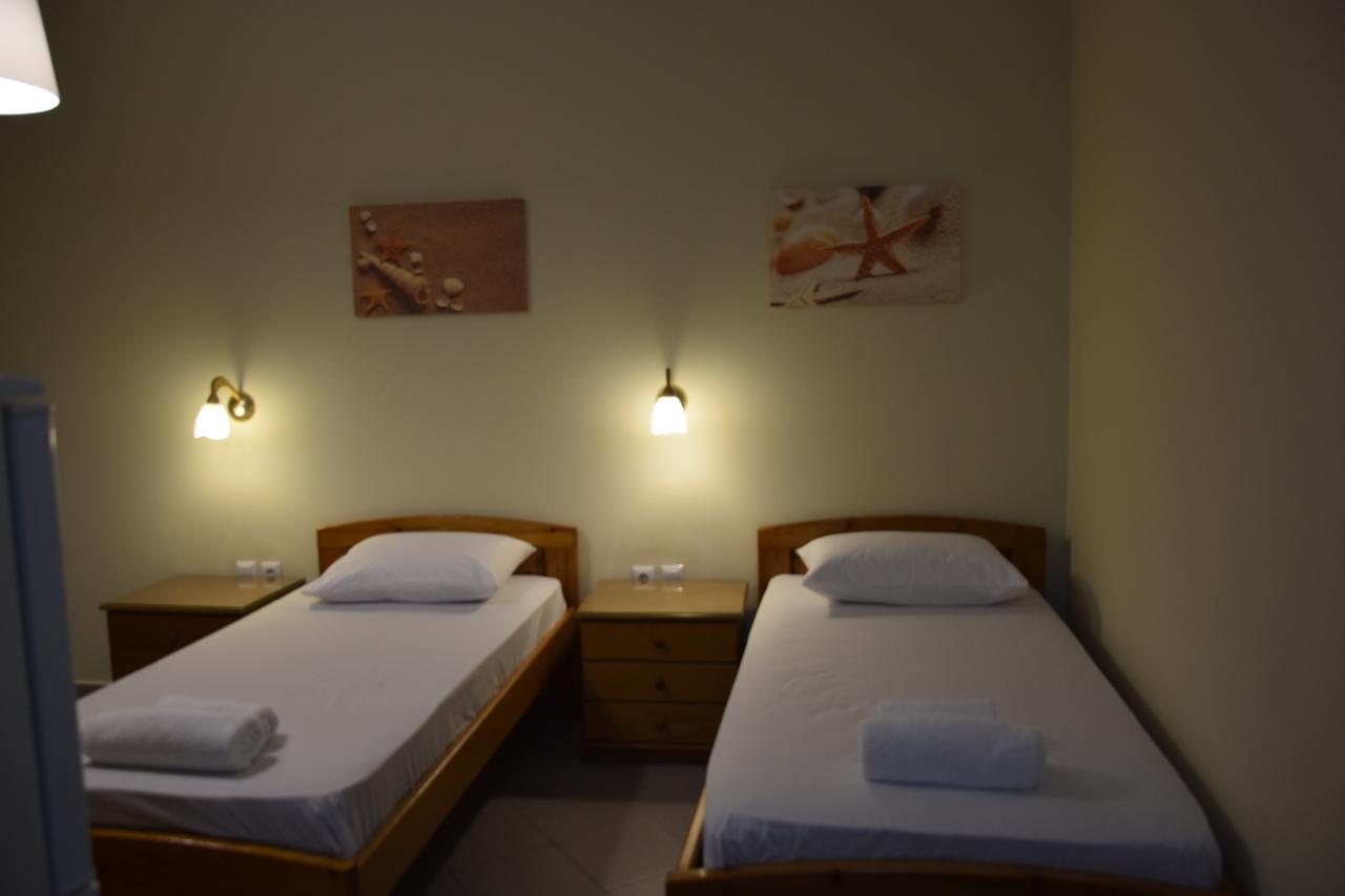 Zotos Apartment Himare Ngoại thất bức ảnh